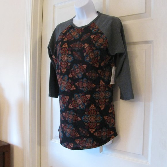 * 2/$15 LuLaRoe Randy Top XS NWT Black Yellow Orange Classic Print New - Picture 4 of 4